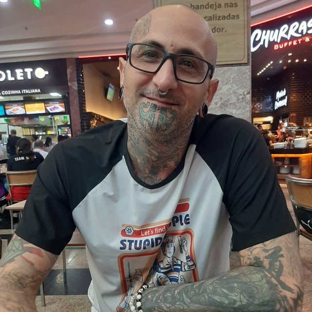 Micael Faccio, Psicanalista Muriaé