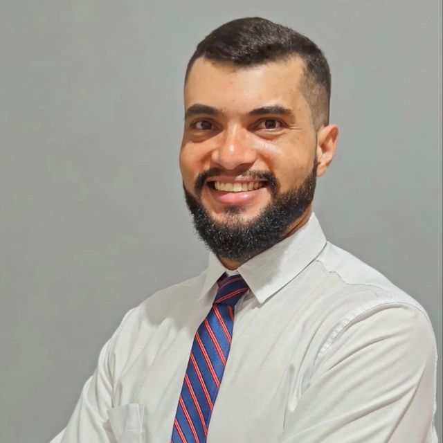 Maycon  Ribeiro , Psicólogo Unaí