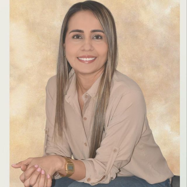 Karen Miranda Pérez, Psicólogo Cali