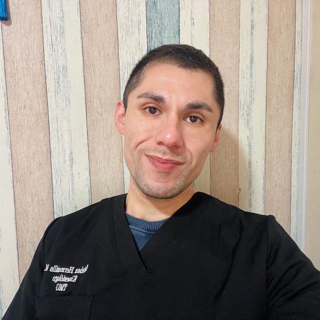 Esteban Hermosilla Muñoz, Kinesiólogo San Pedro de la Paz