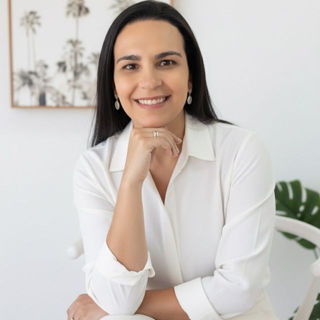 Renata Acelina Jayme Pires  Perlin, Nutrólogo pediátrico Florianópolis