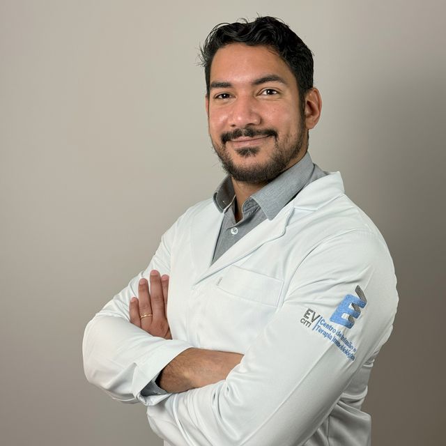 Matheus Rodrigues, Reumatologista São Paulo