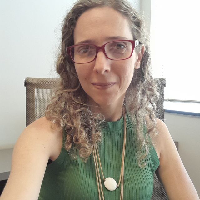 Fernanda Pallone, Psicólogo São Carlos