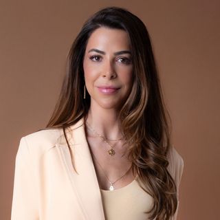 Dra. Bárbara Flores Culau Merlo