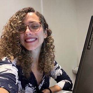 Dra. Amanda Padrenosso