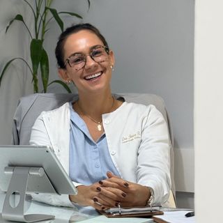 Ampliar imagem: Jessica B. Soares, Dentista Porto Alegre