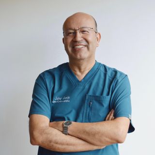 Acercar imagen: Jairo Amin S., Cirujano general La Dorada