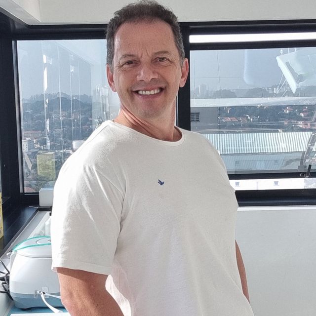 Marcos Chagas, Dentista São Paulo