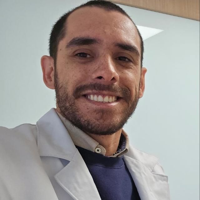 Vinicius Pereira Nascimento, Cirurgião geral São Paulo