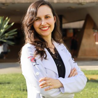 Ana Cláudia Siqueira Marques, Nefrologista Taubaté