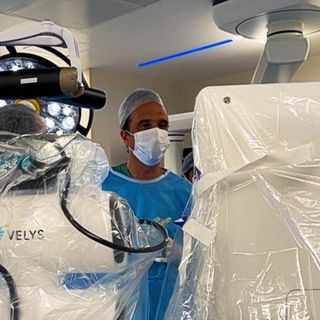 Ampliar imagem: Edgard Dos Santos Pereira Júnior, Ortopedista - Traumatologista São Paulo