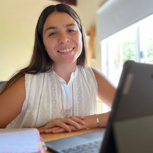 Luisina Morán, Psicólogo Azul
