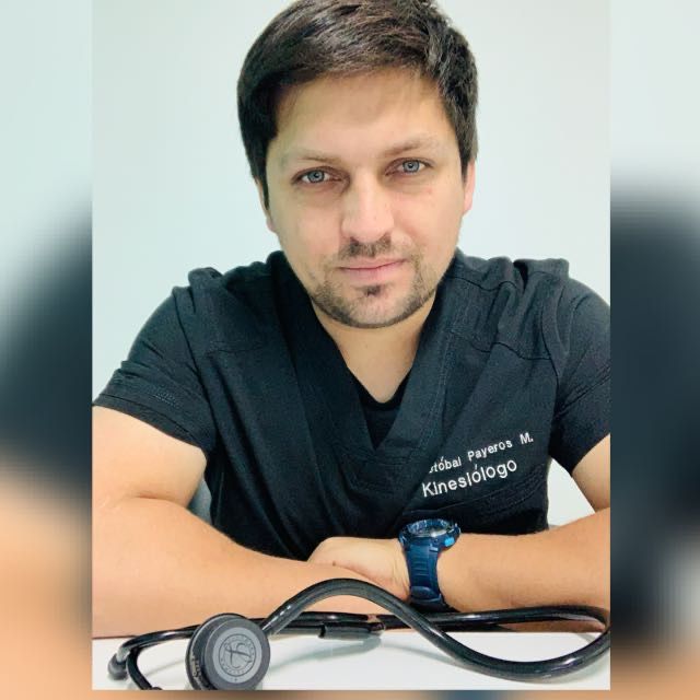 Cristóbal  Payeros Millán, Kinesiólogo La Serena