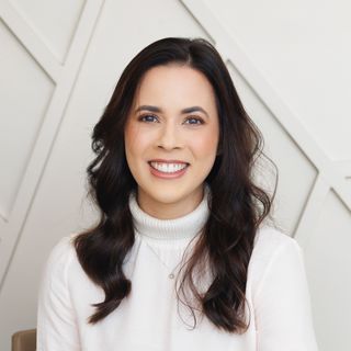 Ampliar imagem: Laís Lobato, Dermatologista Manaus