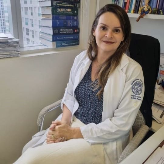 Juliana Perez, Neurologista pediátrico São Paulo
