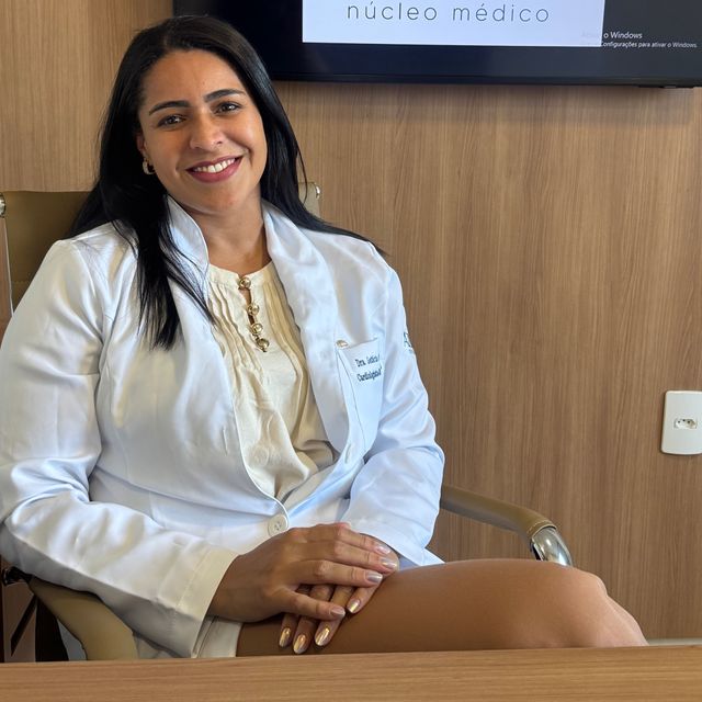 Letícia Santos Dias Norberto Ferreira, Médico clínico geral Belo Horizonte