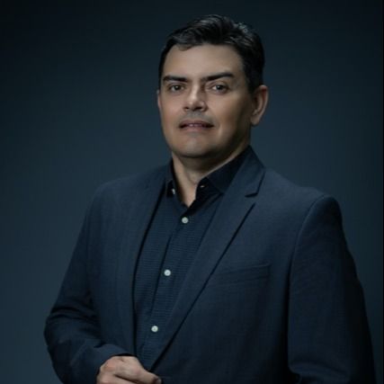 Paulo Domingos Ribeiro Junior, Cirurgião buco-maxilo-facial Barueri