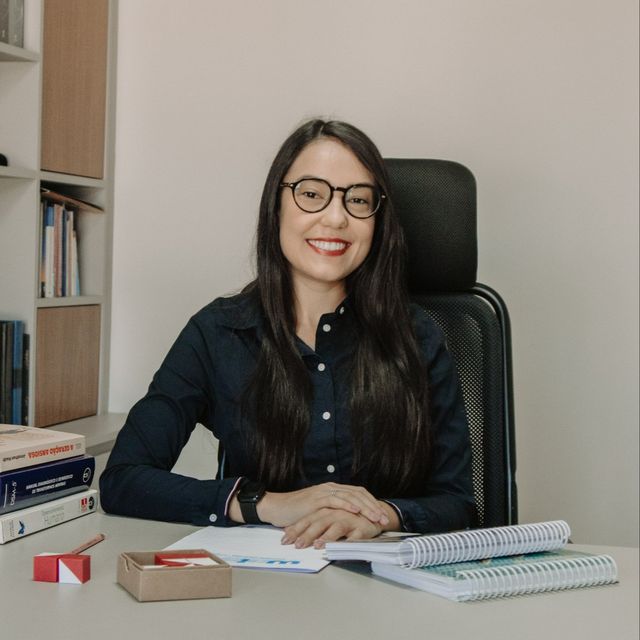 Louise  Helena Monteiro Vargas, Psicólogo Curitiba
