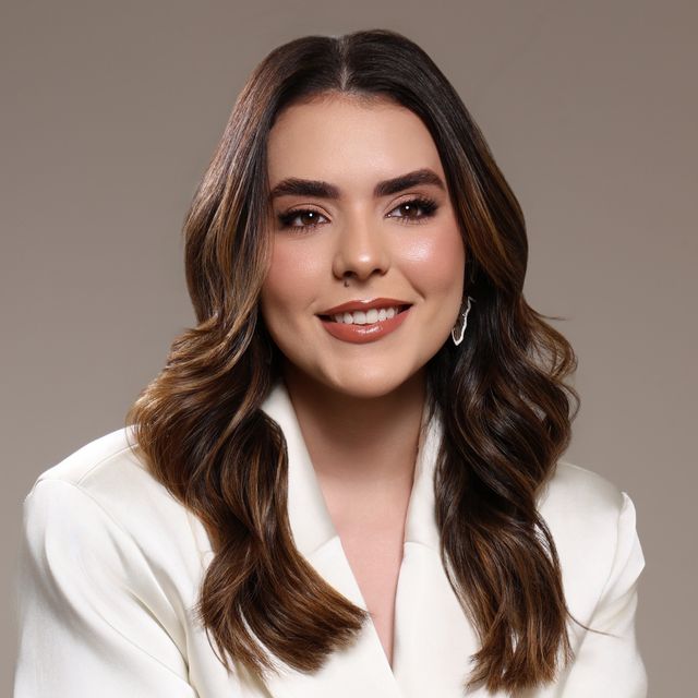 Ana Flávia Ribeiro, Médico clínico geral Contagem