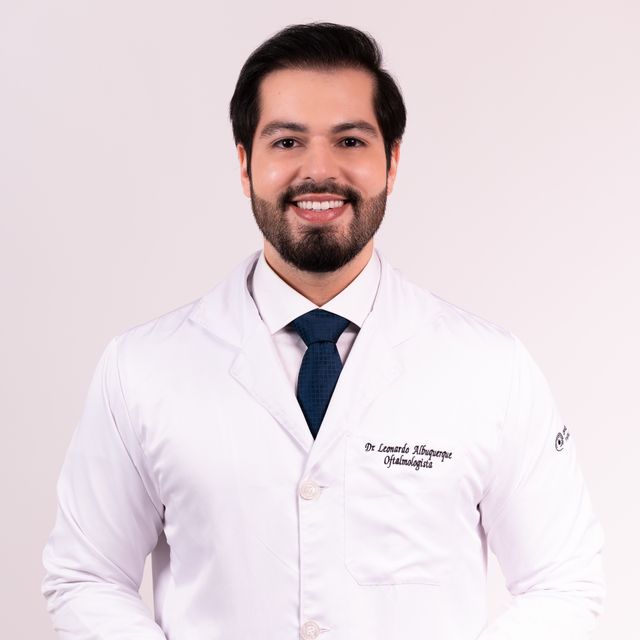LEONARDO ALBUQUERQUE, Oftalmologista Fortaleza
