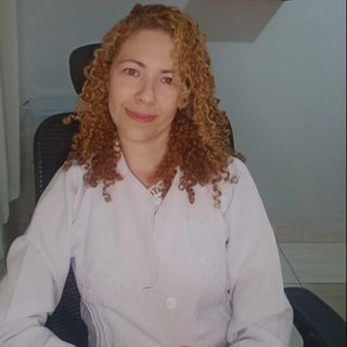 Dra. Kelly Rodrigues