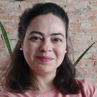  Ana Machado