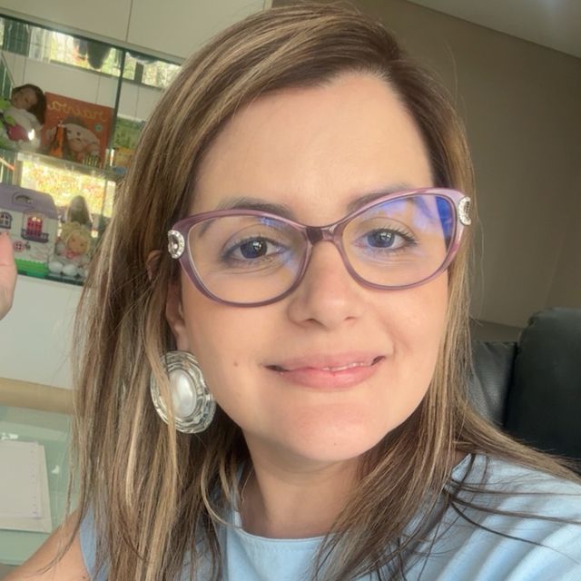 Erika Falcão, Psicólogo Recife