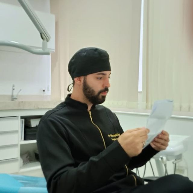 Matheus Scofield, Dentista Teófilo Otoni