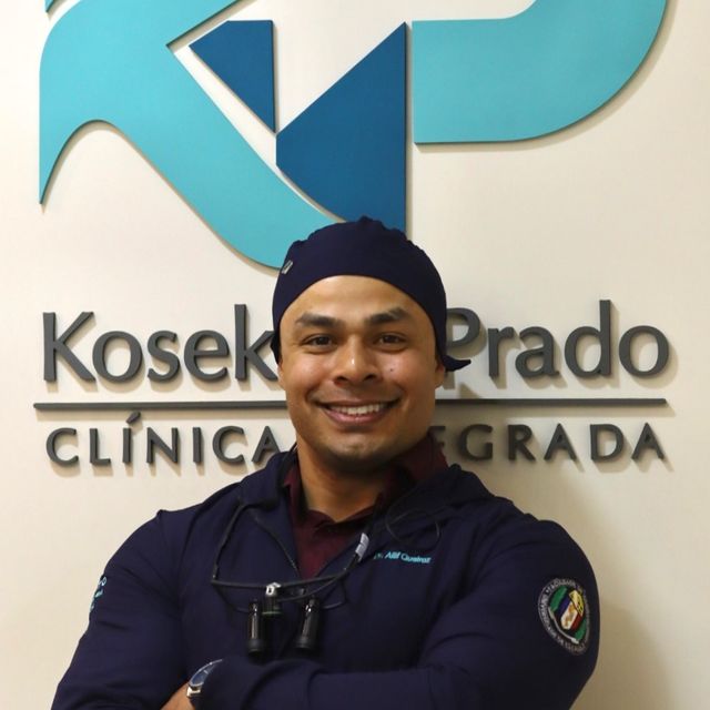 Allif Queiroz, Dentista Barueri
