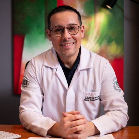 Eduardo Coelho Machado, Endocrinologista Pelotas