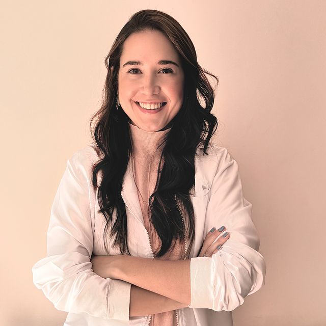 Daniela Cano, Ginecólogo Medellín