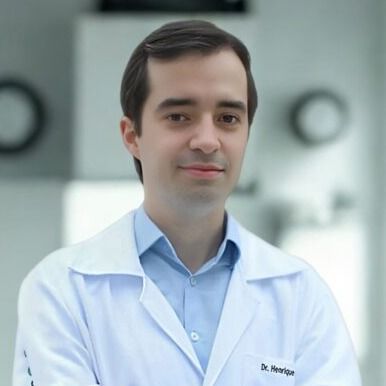 Henrique Borges, Cirurgião vascular Curitiba