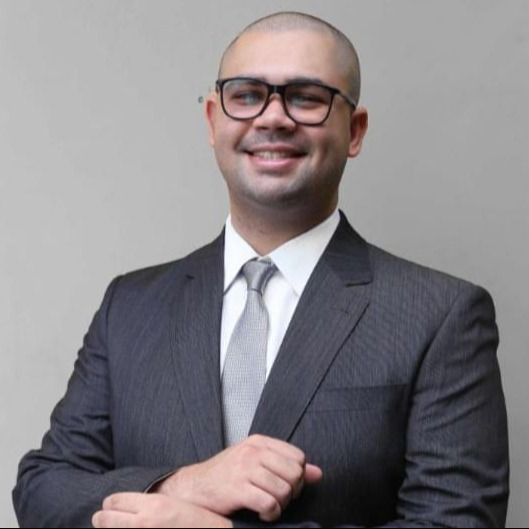 Gabriel  Mendes Costa, Neurocirurgião Barueri