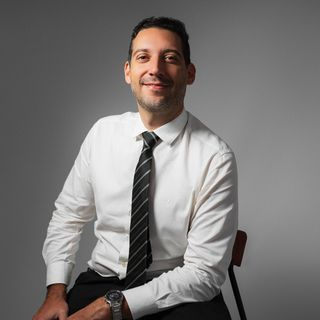 Dr. Denis Ricardo Magalhães