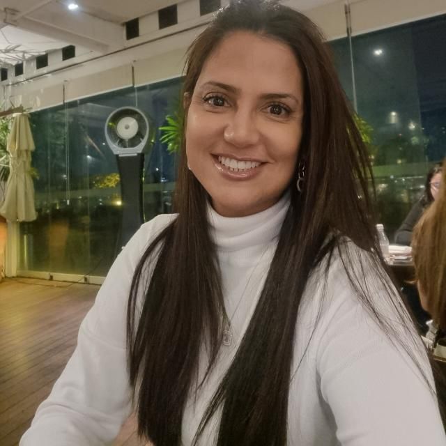 Gabriela De Moura, Cardiologista Rio de Janeiro