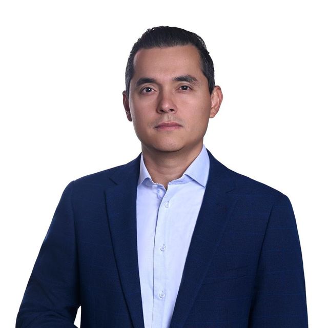 Cristian Kamilo Carvajal Mora, Ortopedista y Traumatólogo Rionegro