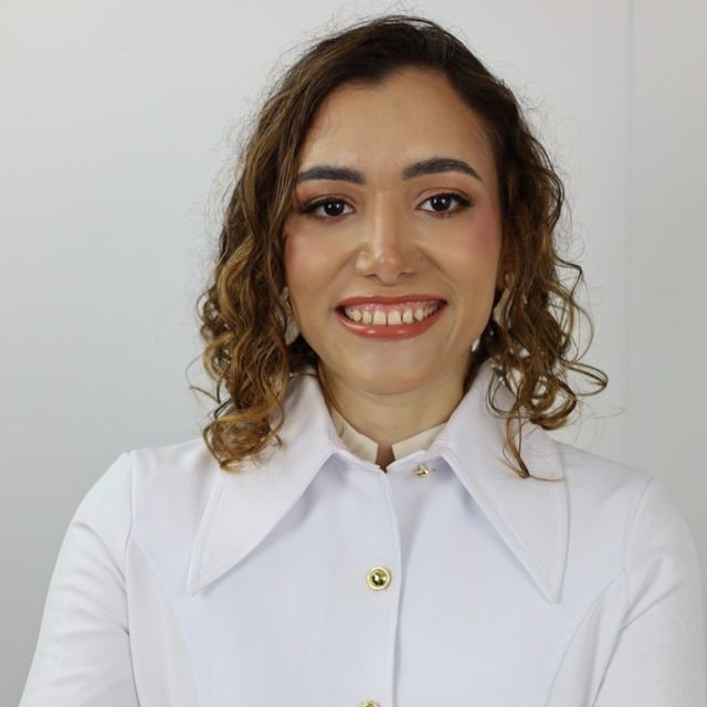 Ana Cecilia Fernandes Cavalcante, Dermatologista Fortaleza