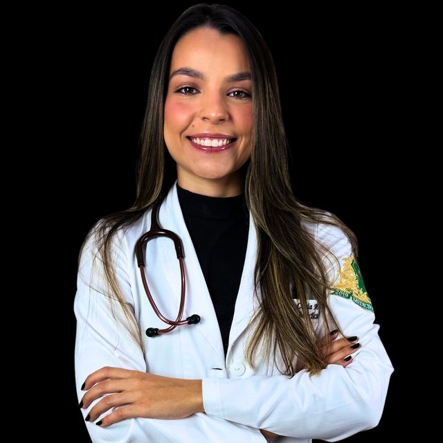 Lígia  Lima Menezes Silva, Generalista Piumhi