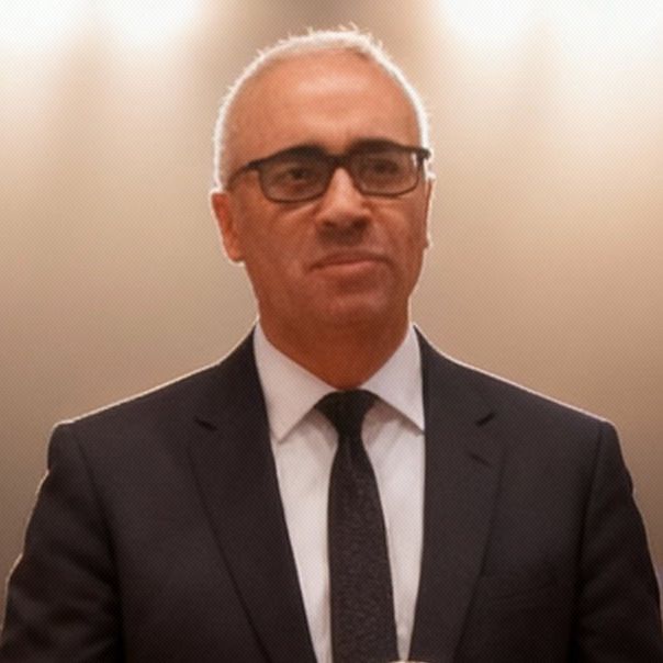 Alex Paraná Oliveira, Psicólogo Salvador