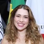 Dra. Júlia  de Oliveira Sousa