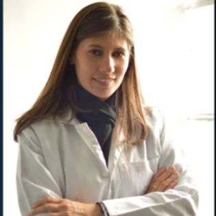 Dra. Alba Janine Flores Rodriguez