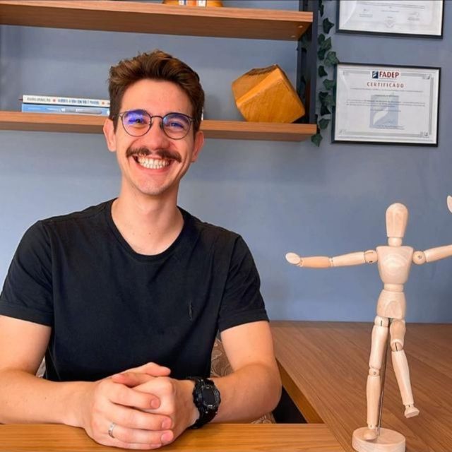 Charles Krindges, Fisioterapeuta Chapecó