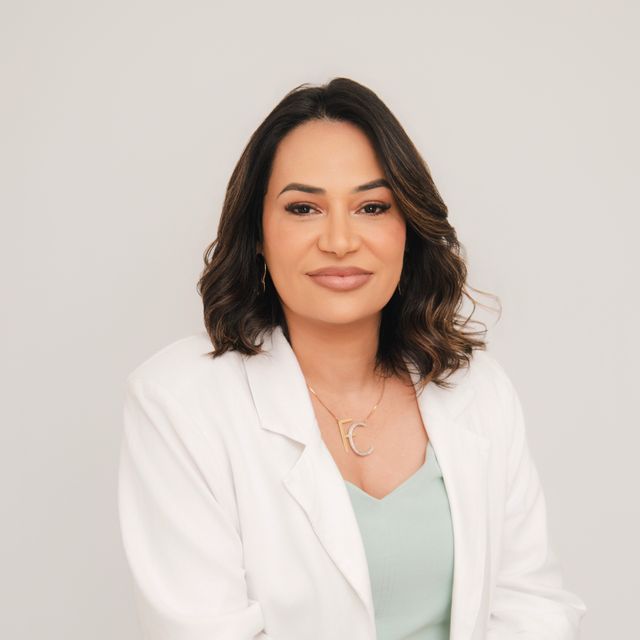 Fernanda  Castro Manhães, Ginecologista Bom Jesus Do Itabapoana
