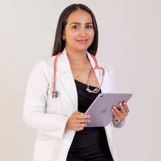 Dra. Angie Marcela Quintero V