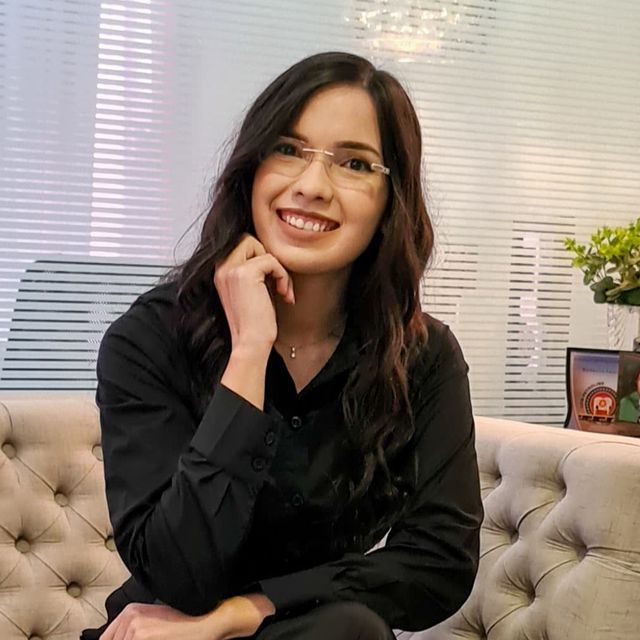 Larissa Teixeira Pinto, Psicólogo Curitiba