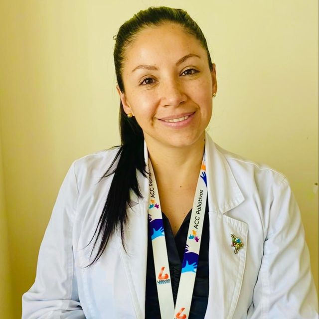 Adriana Sofía Rosero Cundar, Especialista en Tratamiento del Dolor Pasto
