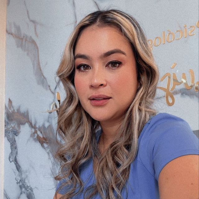 Luisa María Rendón García, Psicólogo Pereira