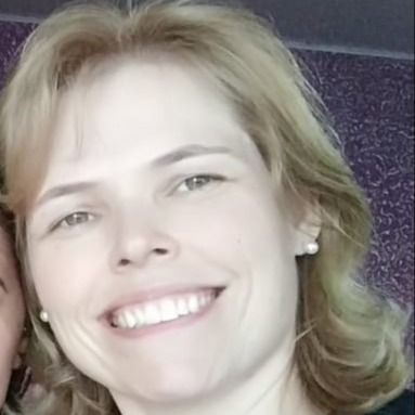 Juliana Horta da Silva, Psicanalista Curitiba