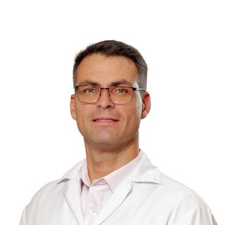 Henrique Oliveira  Faria, Ortopedista - Traumatologista Rio de Janeiro