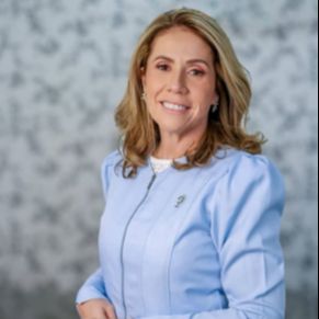 Cecilia Alves Costa de Castro Pache de Faria, Otorrino Niterói